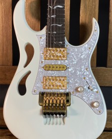 Ibanez Steve Vai PIA-3761 Stallion White